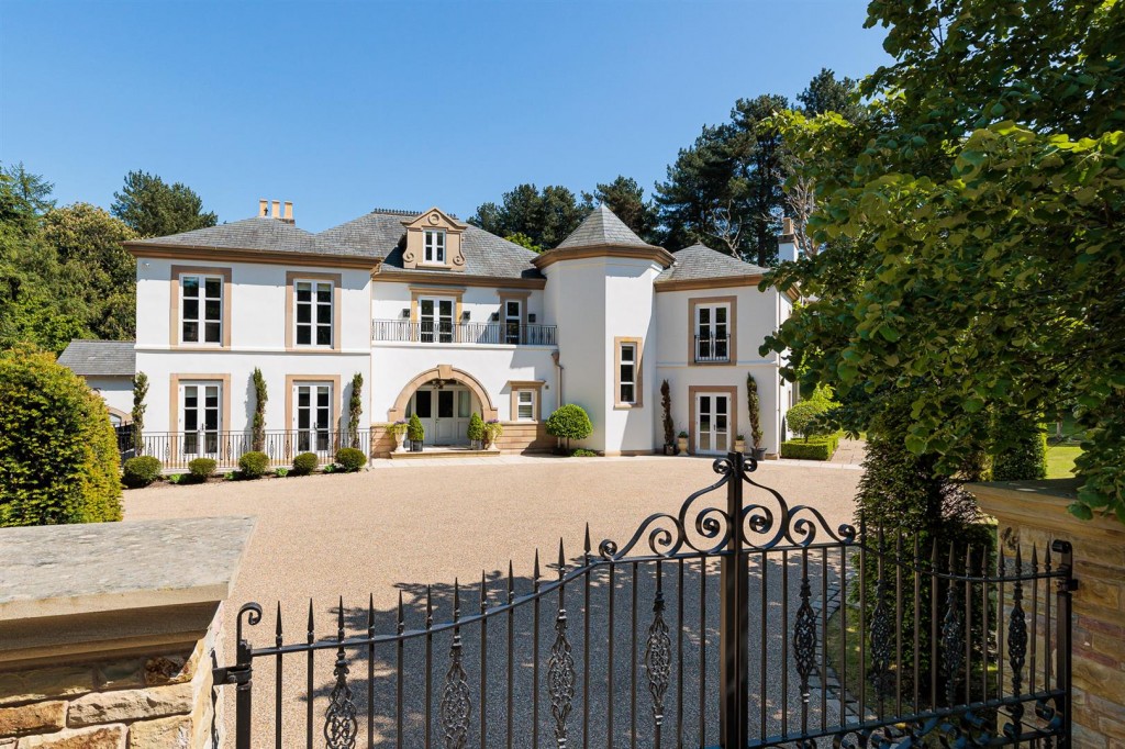 Macclesfield Road, Prestbury, 5 bedroom, House Detached