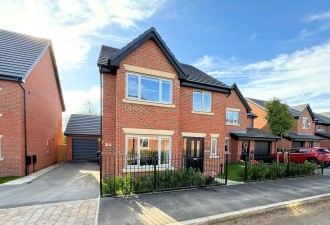 Storey Avenue, Macclesfield