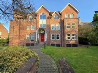 Penthouse Apartment on Hawthorn Lane, Wilmslow