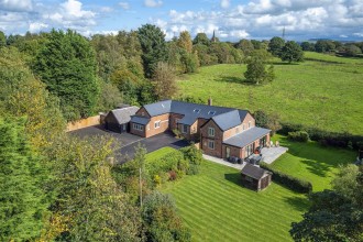 School Lane, Henbury