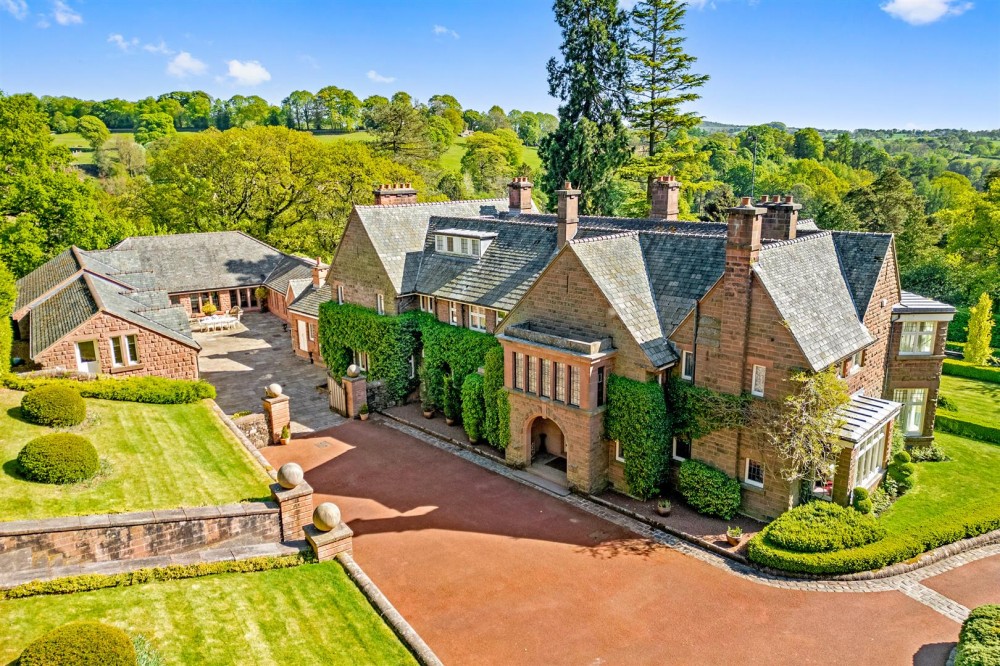 An Impressive County House in Wincle