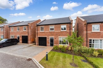 Osprey Close, Alderley Gardens, Nether Alderley
