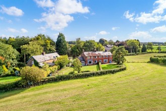 Astle Lane, Chelford