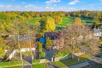 Altrincham Road, Wilmslow