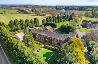 A Stunning Barn on Chelford Road, Nether Alderley