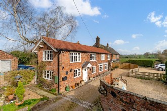 Wornish Nook, Somerford Booths